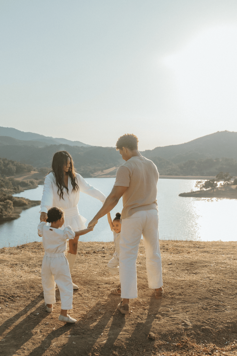 Families photography by Capture Connect Photography